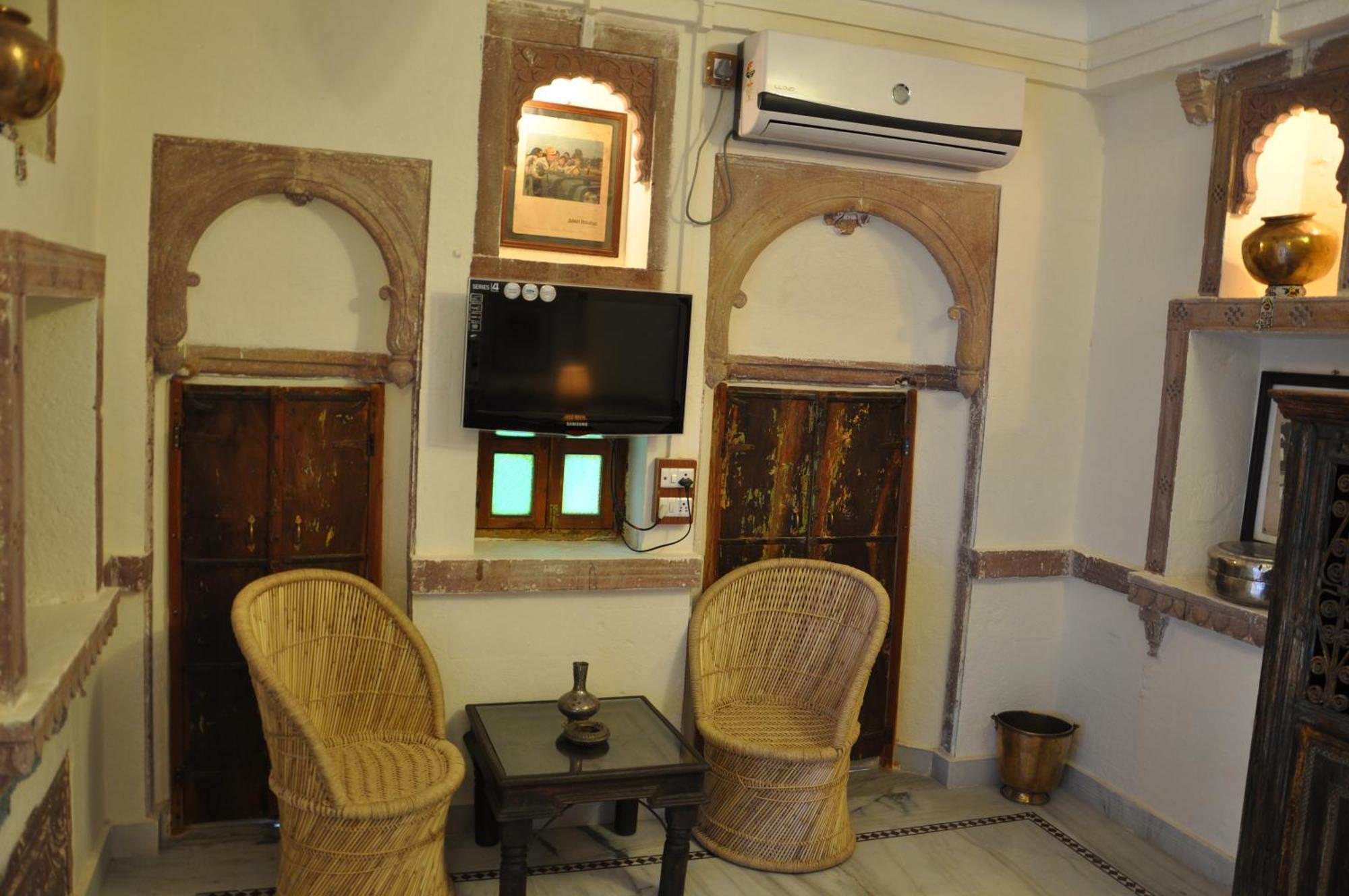 Juna Mahal Boutique Home Stay จ๊อดปูร์ ภายนอก รูปภาพ