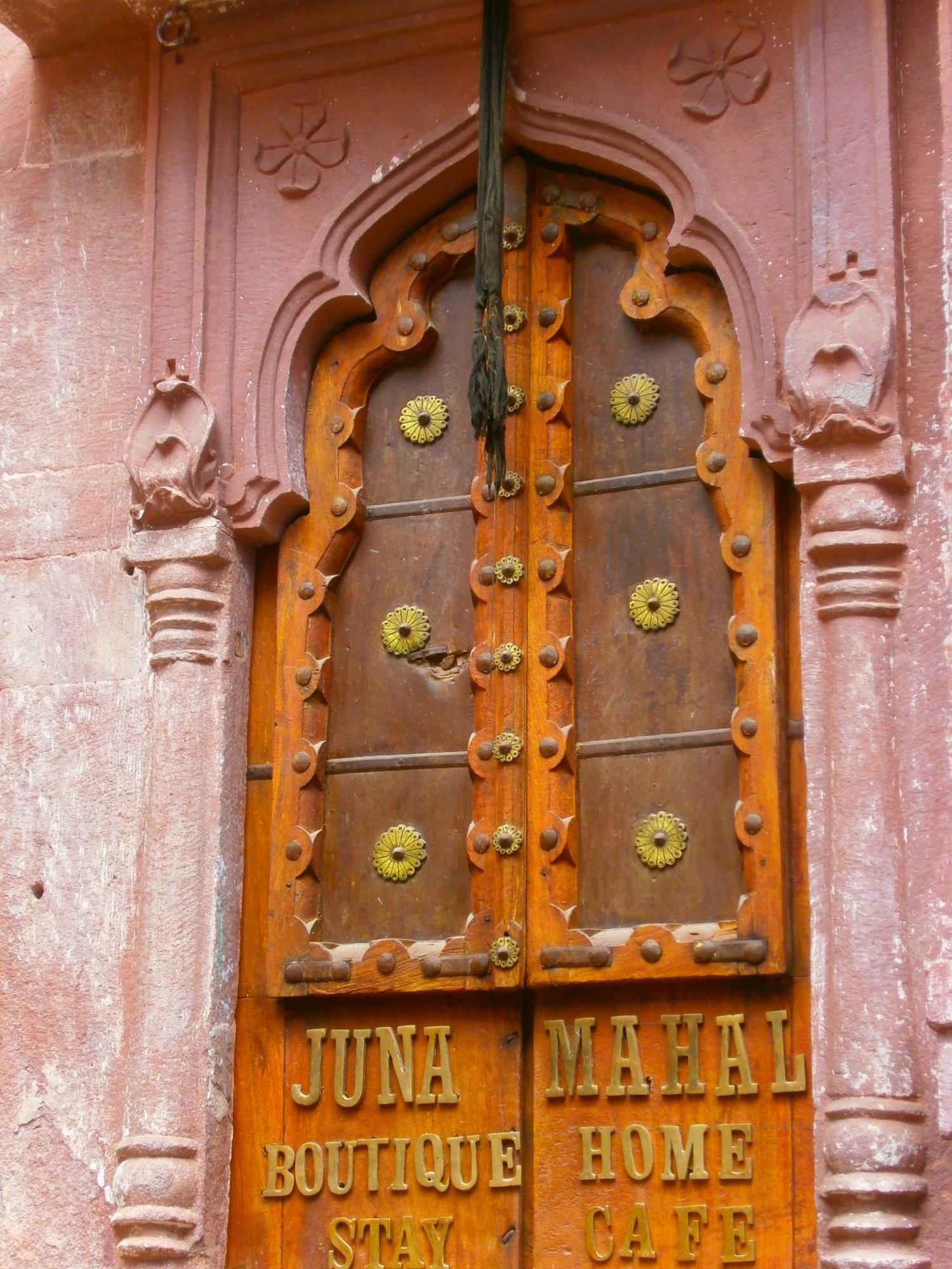 Juna Mahal Boutique Home Stay จ๊อดปูร์ ภายนอก รูปภาพ